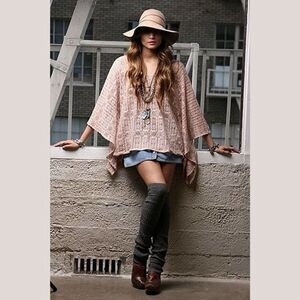 Jen's Pirate Booty Poetic French Lace Kaftan in Sandy Dusty Pink One Size